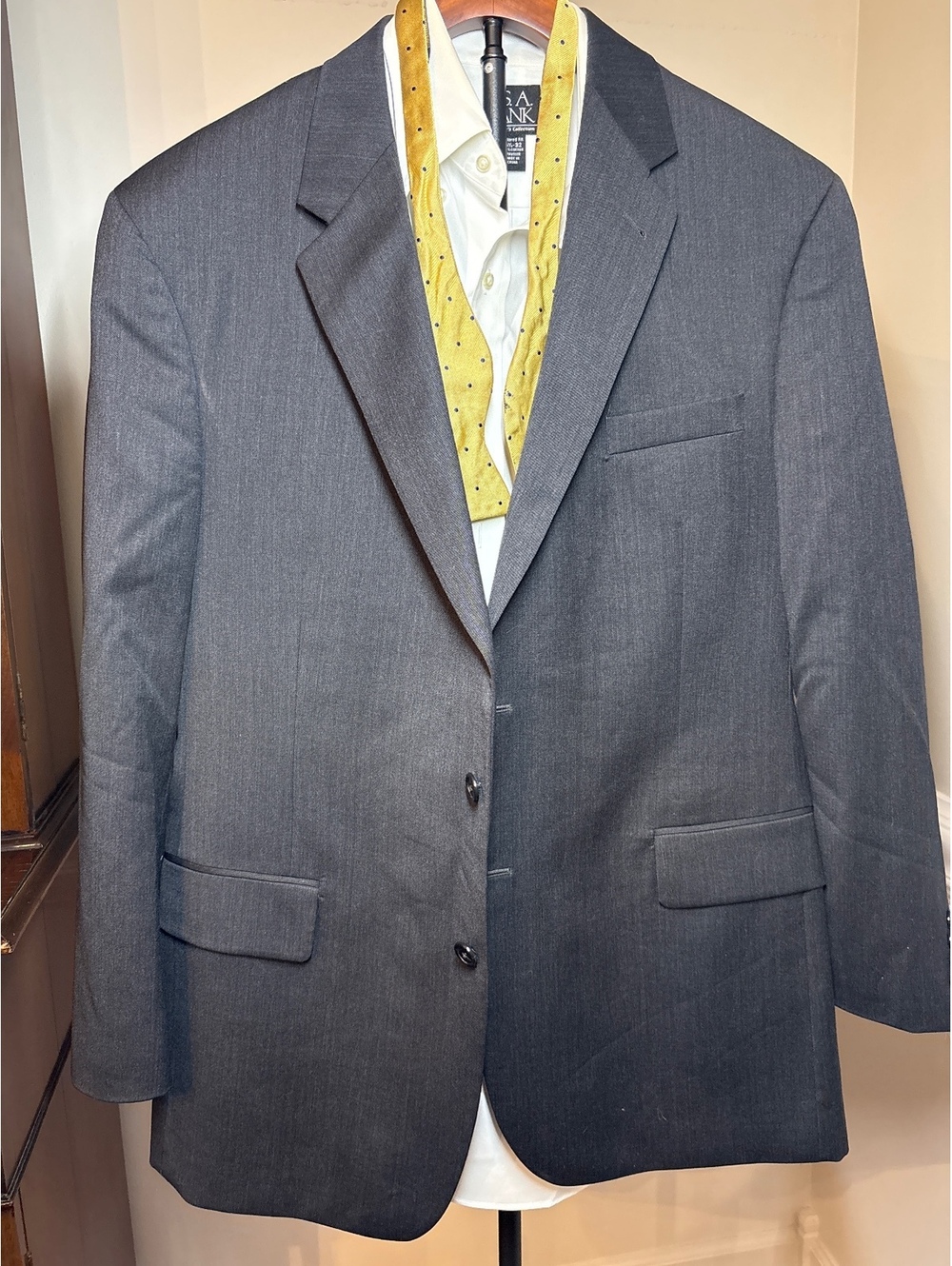 Jos. A. Banks Single-Breasted Notch Lapel Blazer 43R